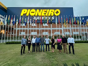 Presidente e diretores da Celesc realizam visita à empresa Pioneiro 