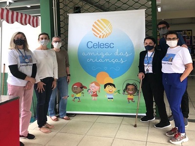 Cartilhas sobre segurança com energia e educação sexual são entregues na Capital