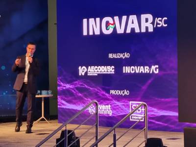 Celesc participa de Inovar SC com palestra que destaca ações para cidades mais inteligentes