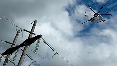Celesc realiza testes com robôs para manutenção em redes energizadas