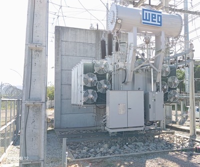 Celesc instala um novo transformador na subestação de Palhoça