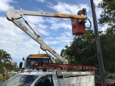 Celesc realiza operação contra ligações clandestinas em Florianópolis
