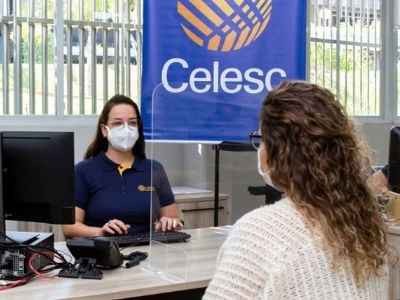 Lojas da Celesc em Pinhalzinho e Abelardo Luz têm horário ampliado