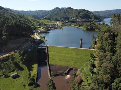 Celesc e Prefeitura de Rio dos Cedros realizam simulado de emergência de barragens