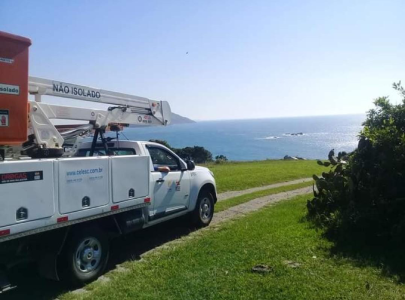 Celesc reforça equipes e amplia presença nas ruas para garantir energia e segurança no Carnaval na região de Tubarão