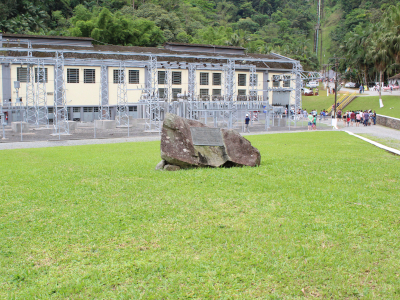 Celesc abre as portas da Usina Bracinho e assina documento que cria Unidade de Conservação